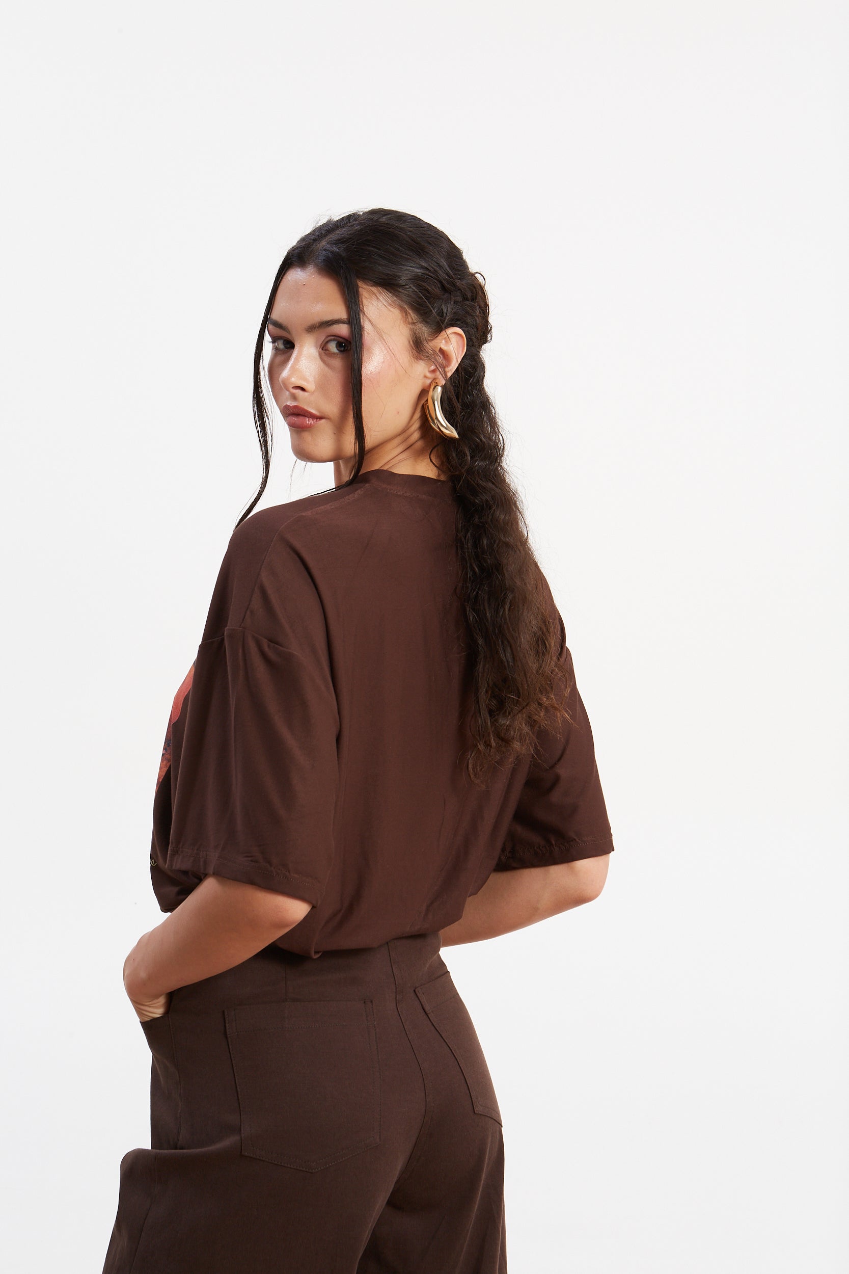 Edgerunner brown t-shirt