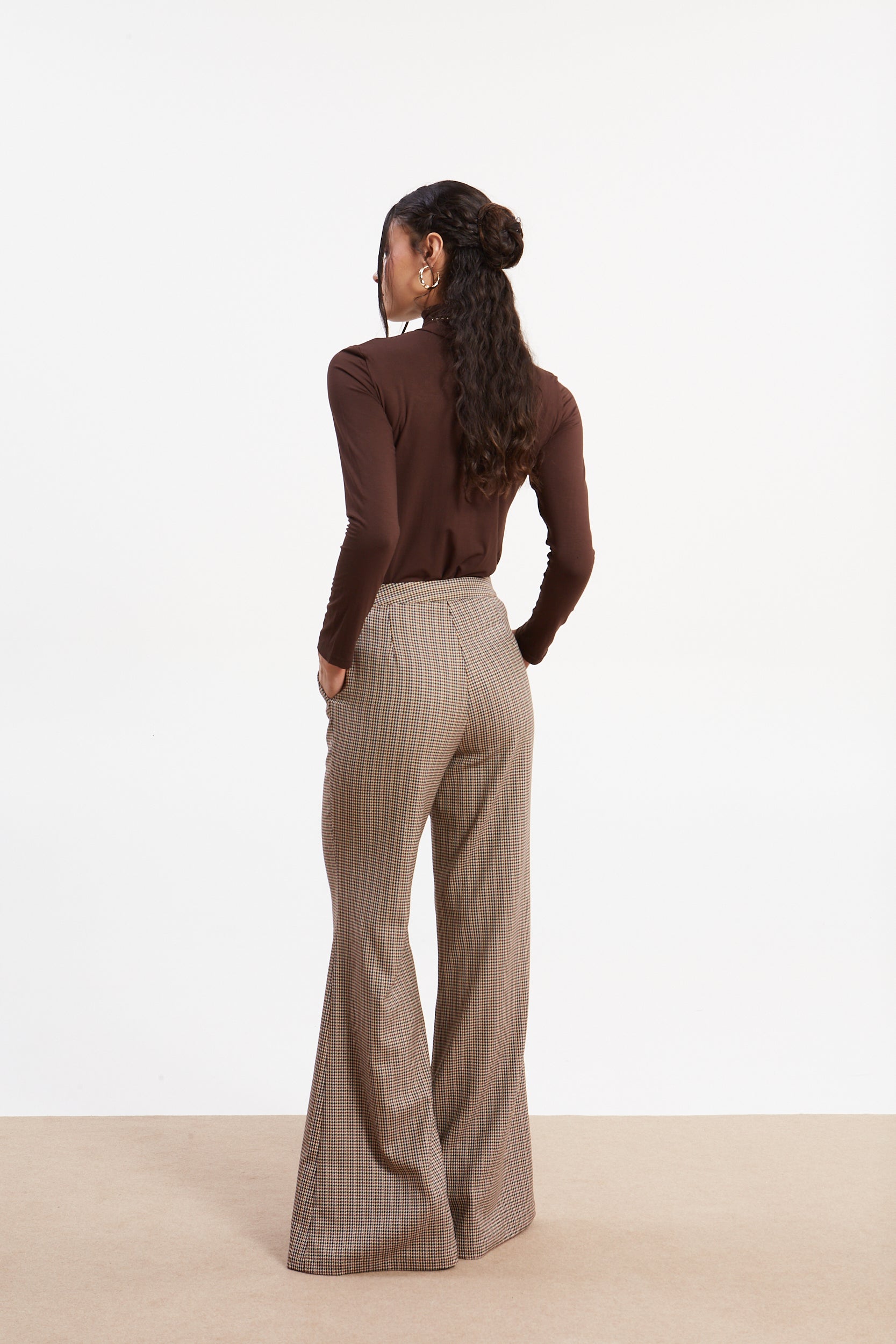 Victoria pied de poule flare pants