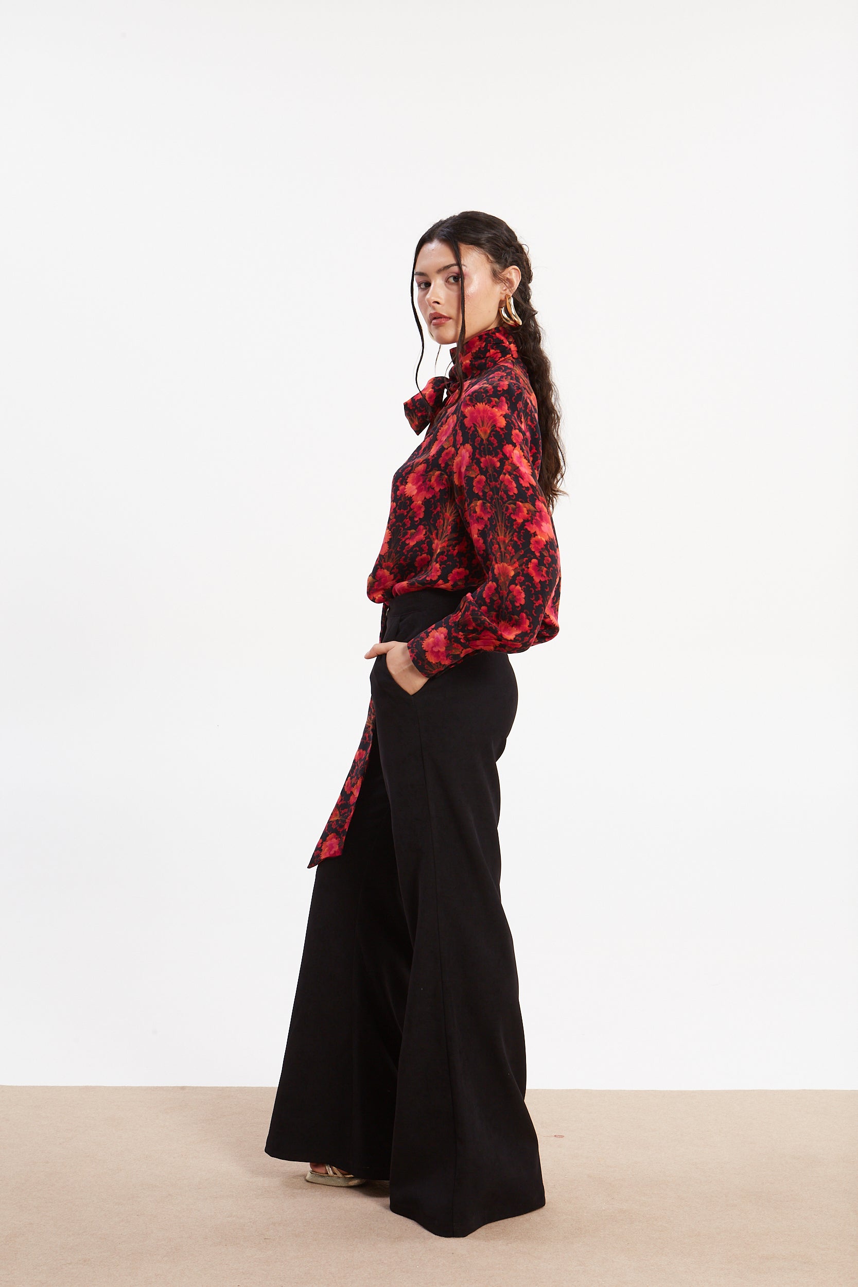 Andrea flare black pants