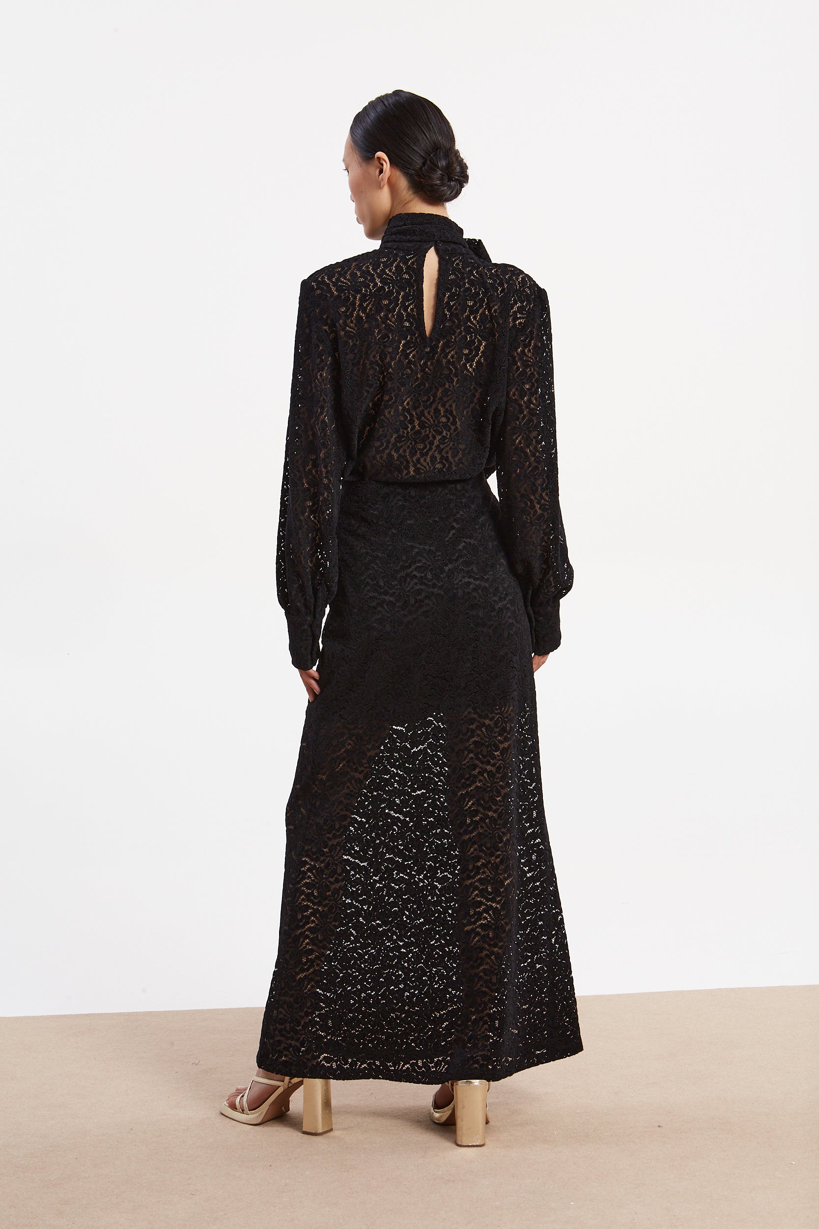 Luna black lace skirt