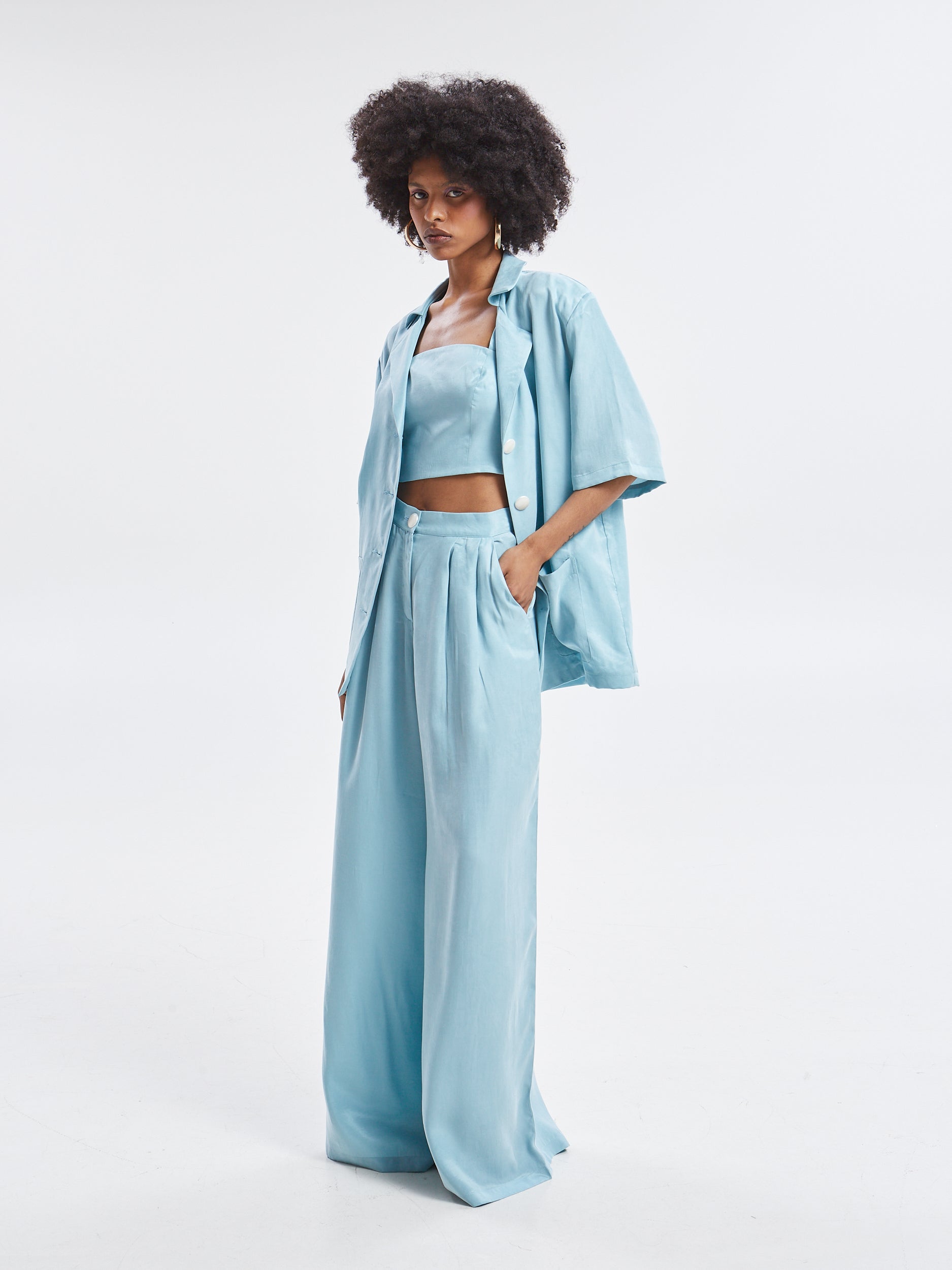 Ilyra lyocell short sleeve azure blazer
