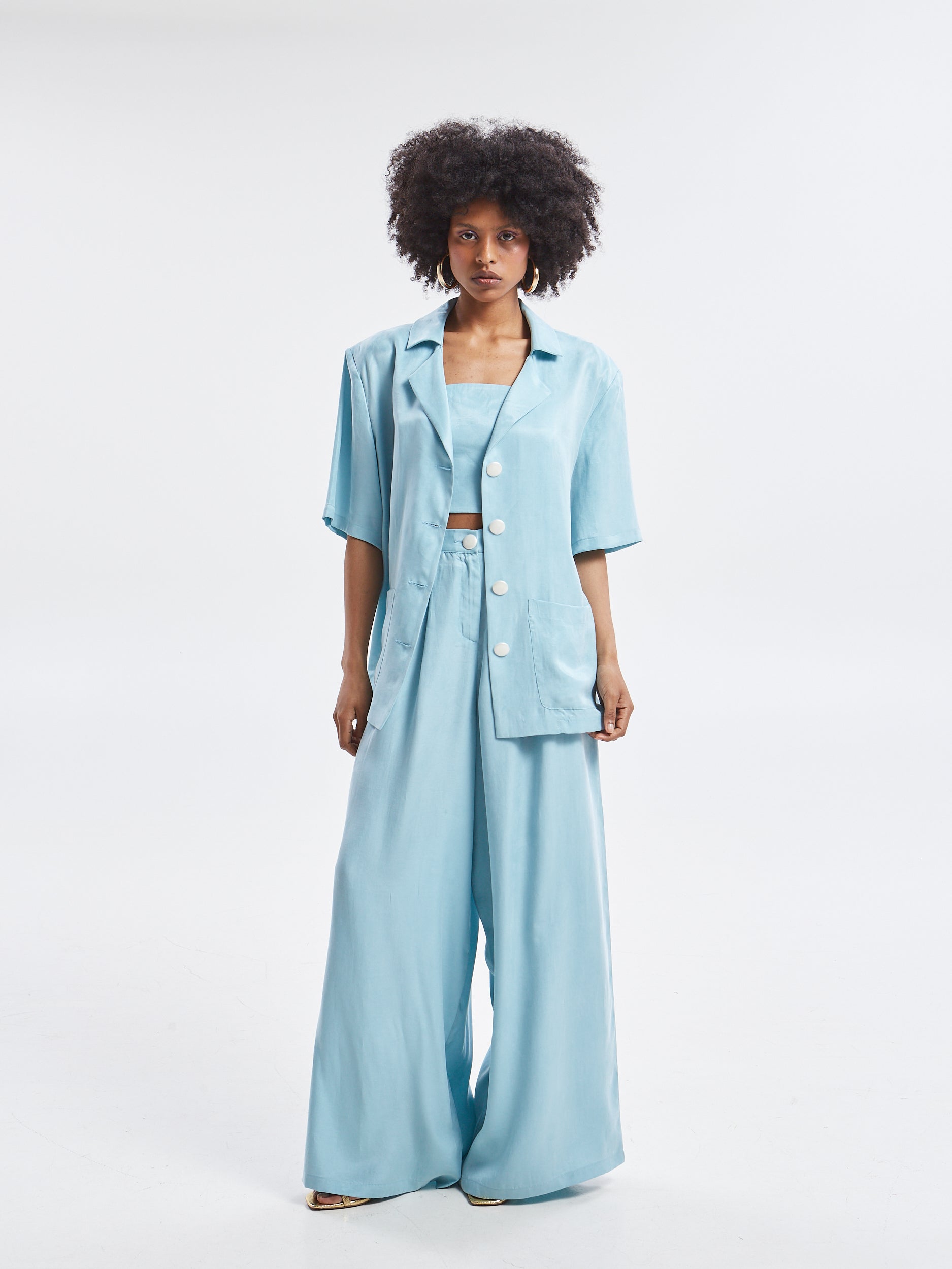 Ilyra lyocell short sleeve azure blazer