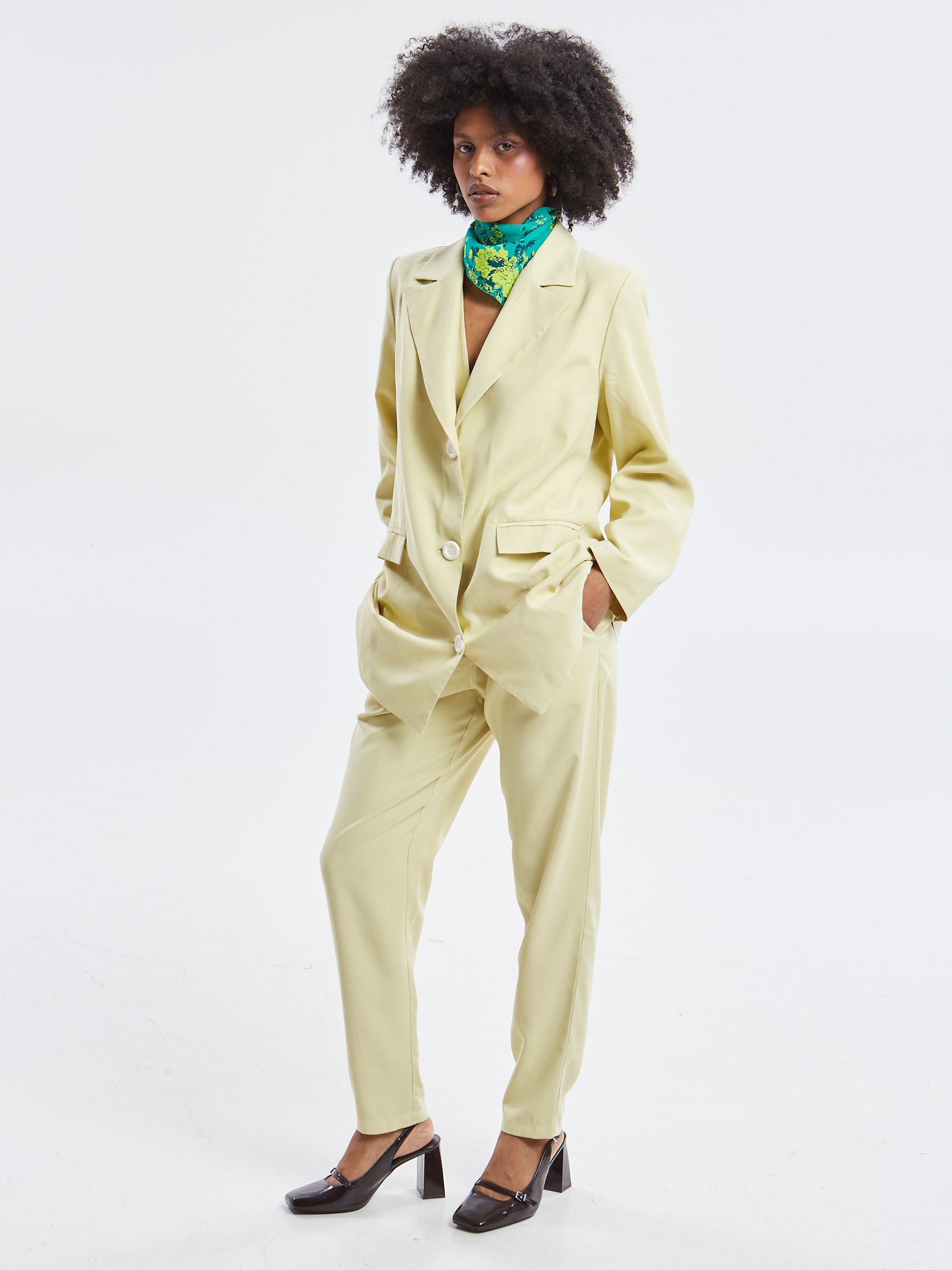 Mireya oversized banana blazer