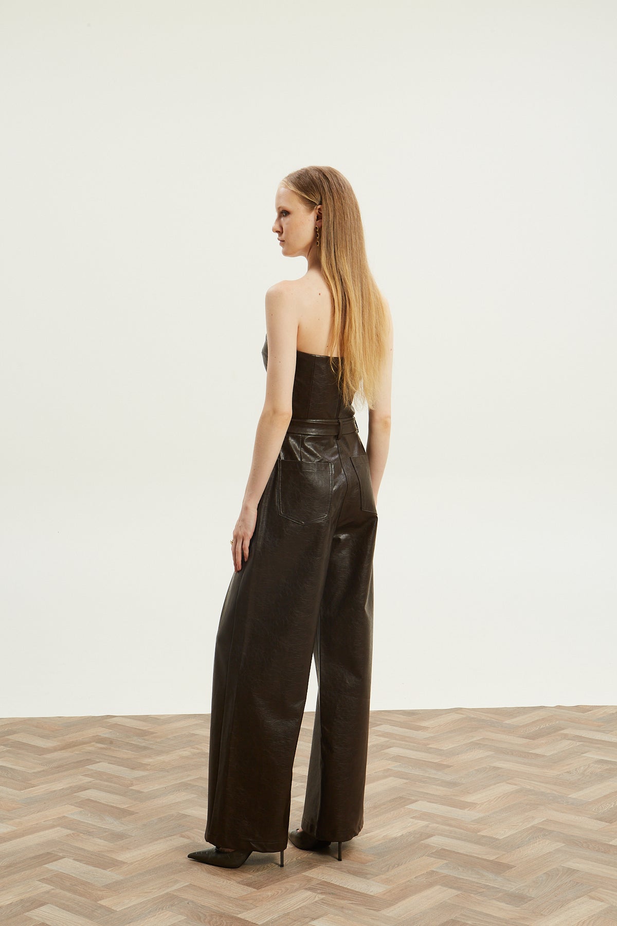 Livia eco leather brown pants