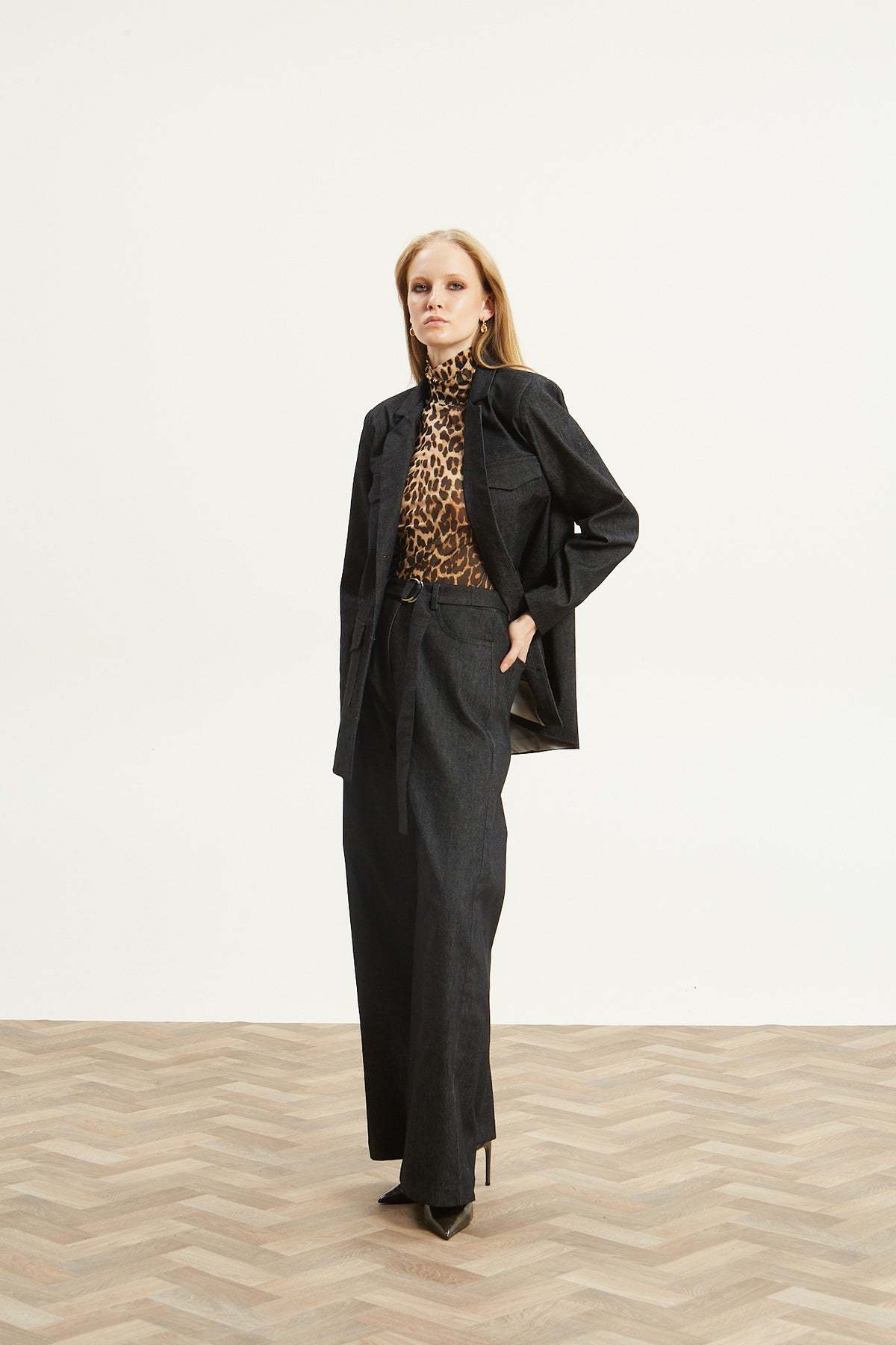Kali denim black blazer