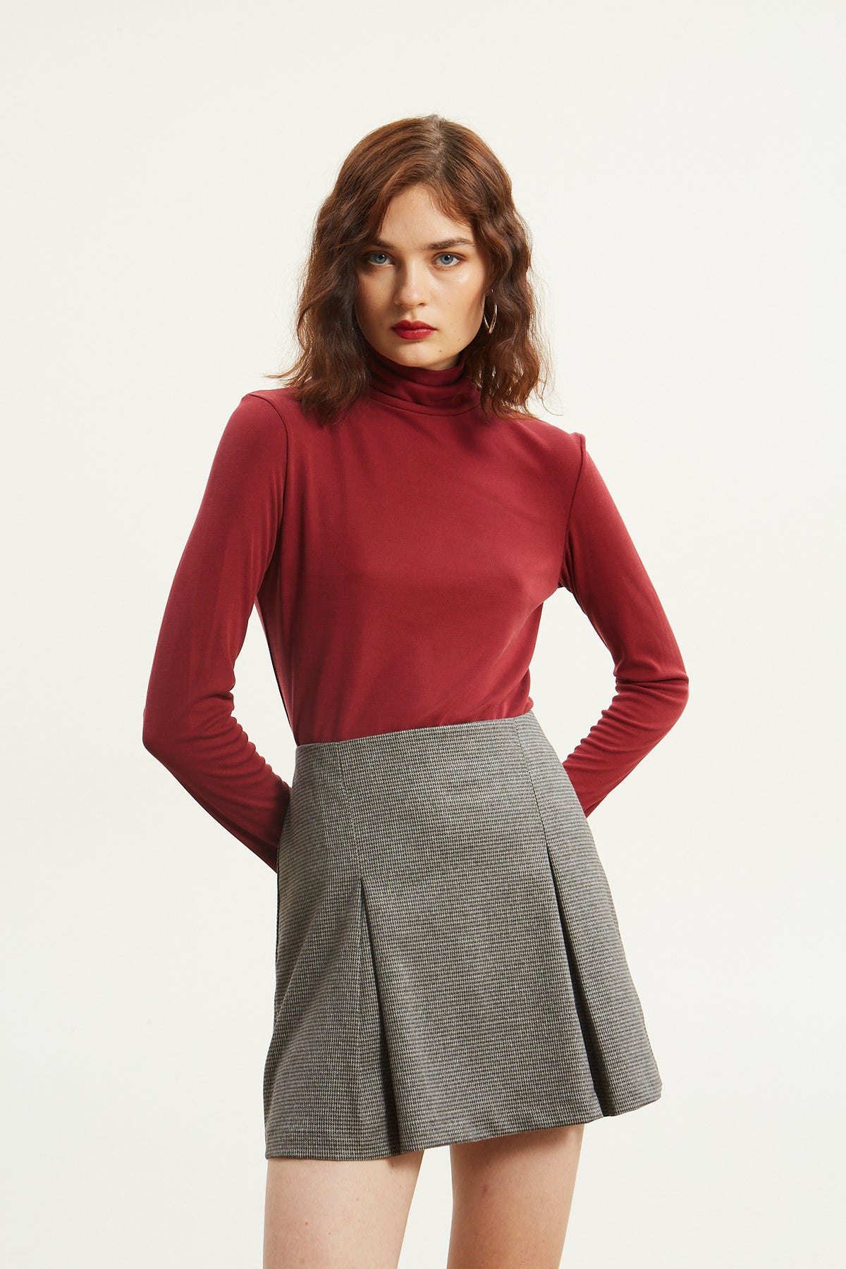 Nina turtleneck bordeaux top