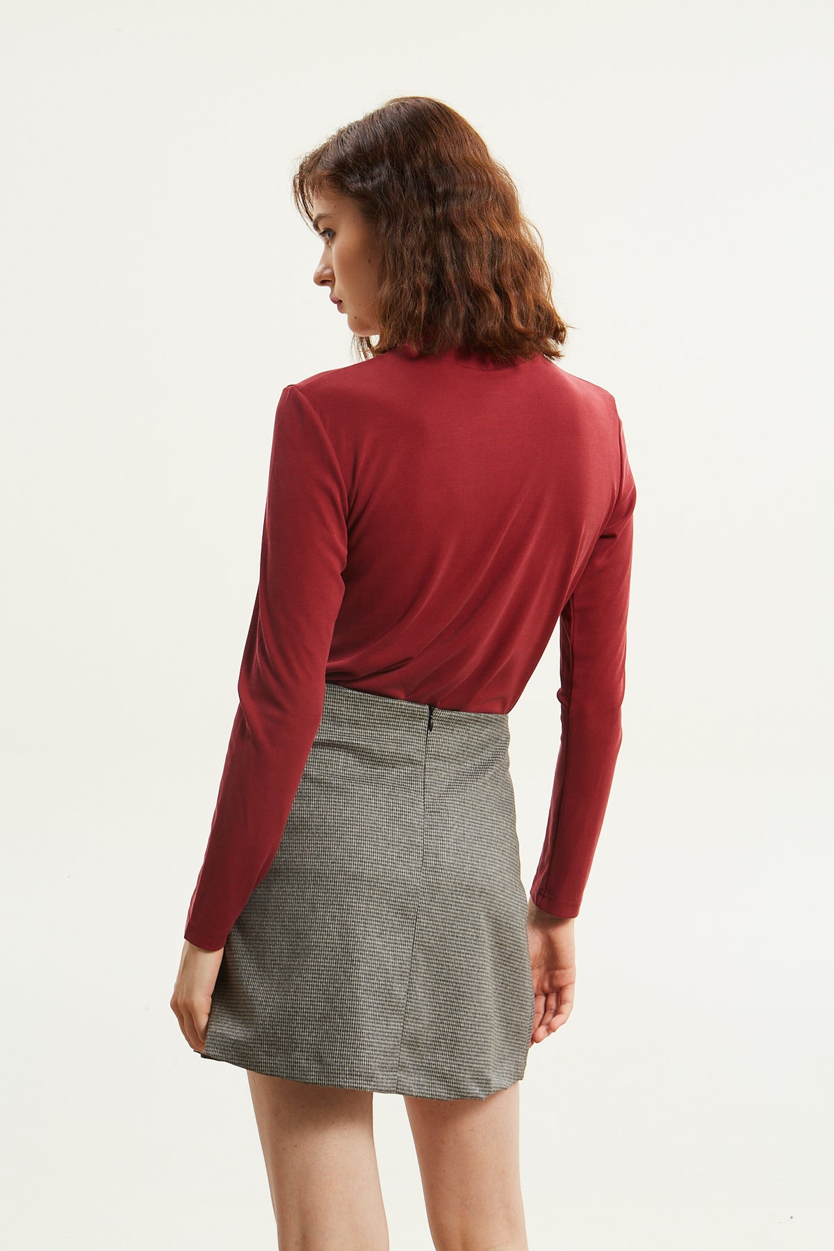 Nina turtleneck bordeaux top