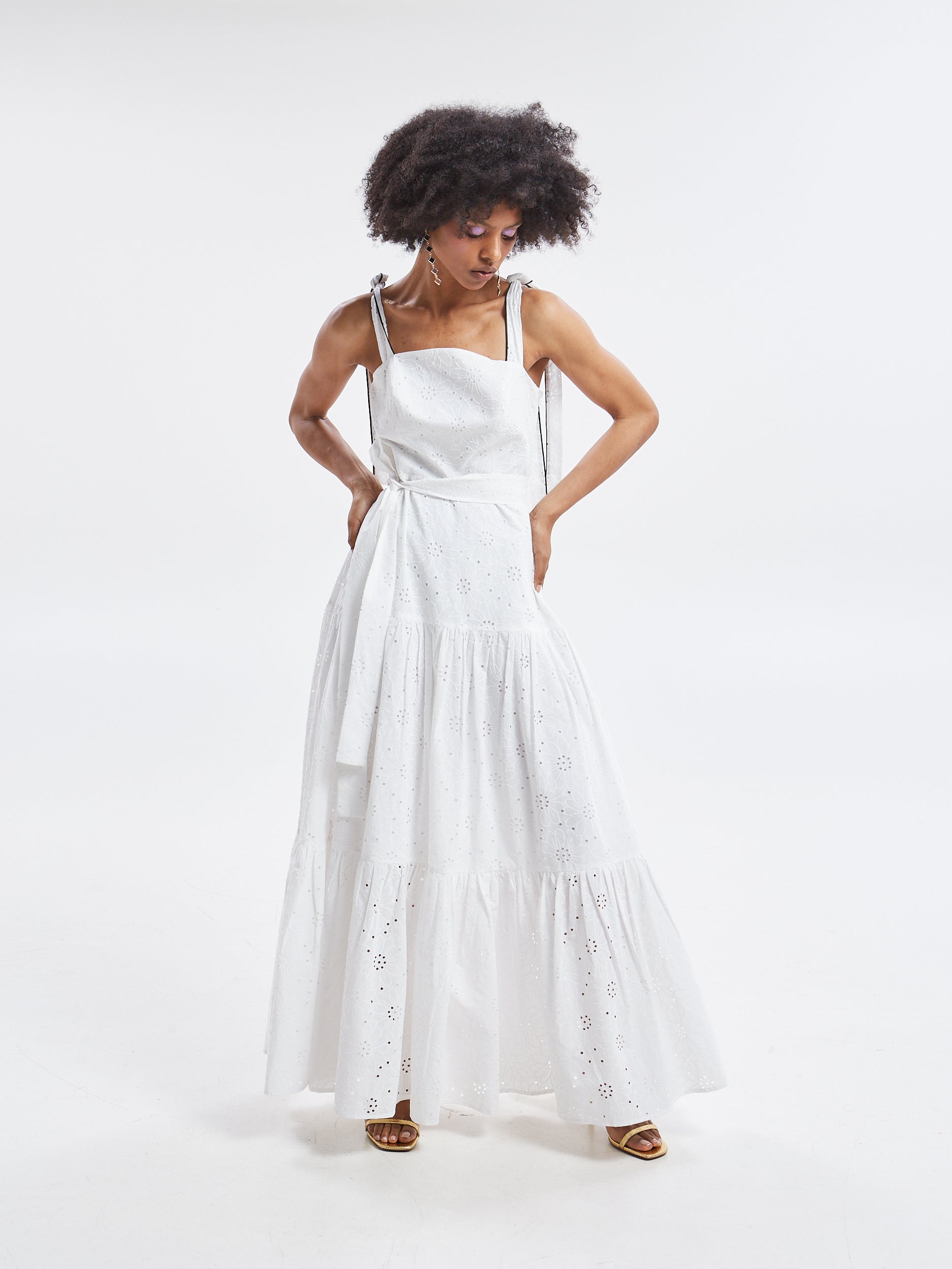 Aurelia broderie white dress