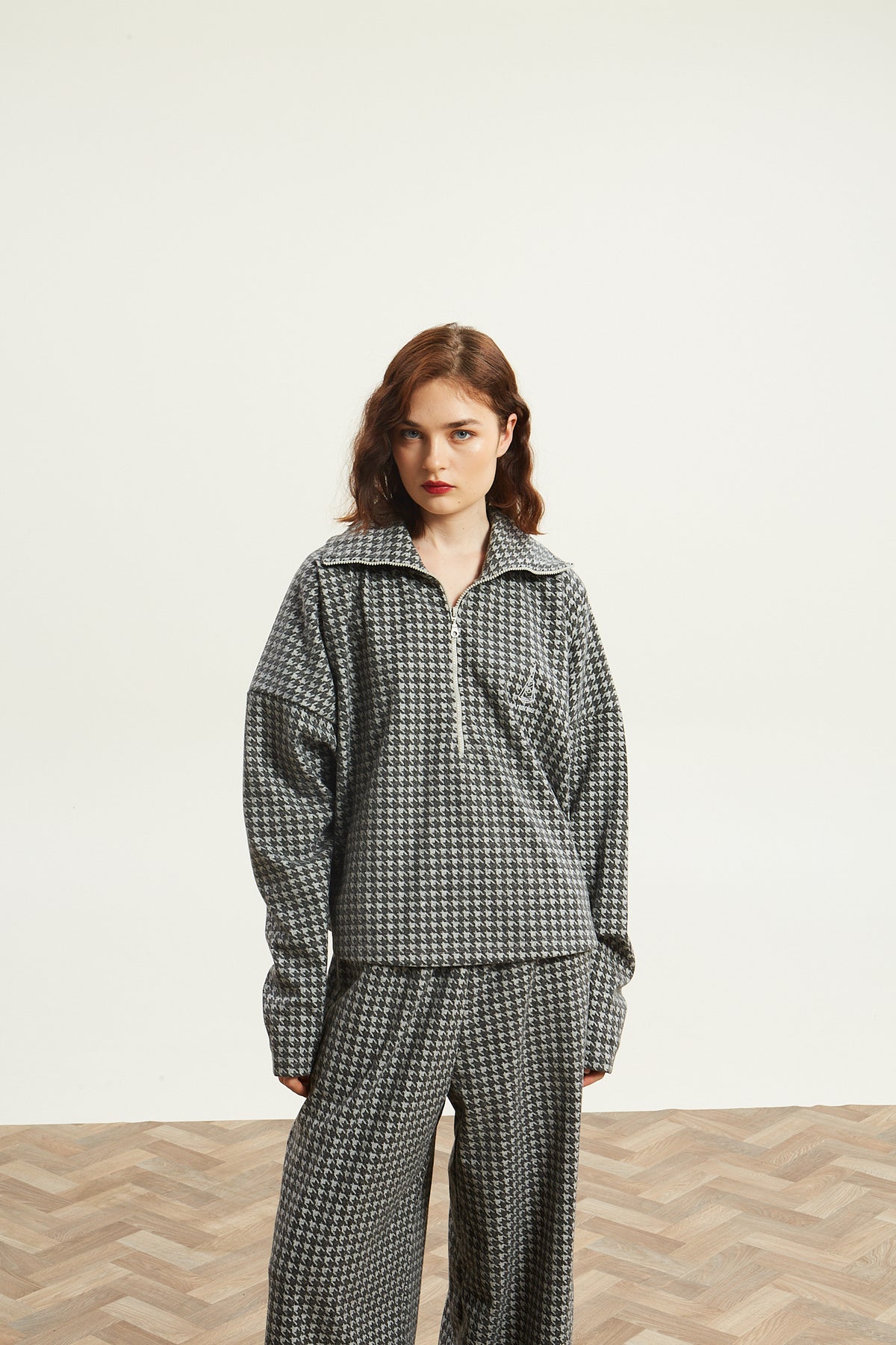 Leslie pied de poule grey top