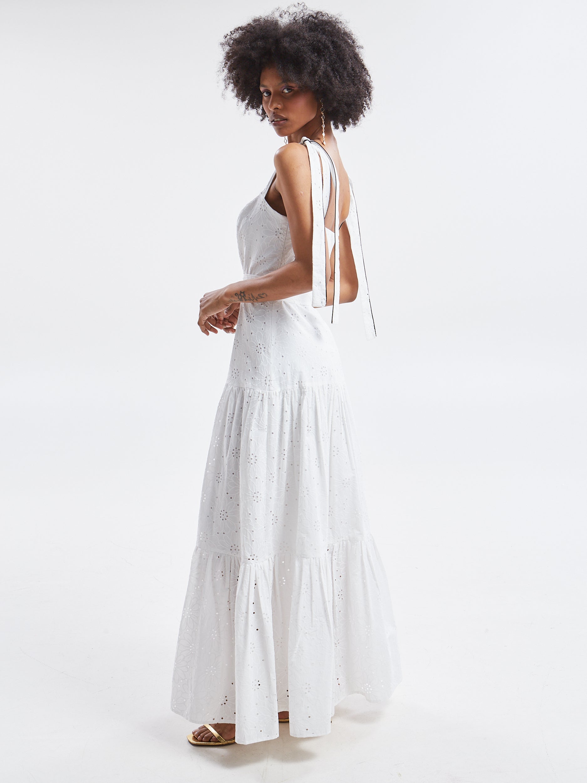 Aurelia broderie white dress