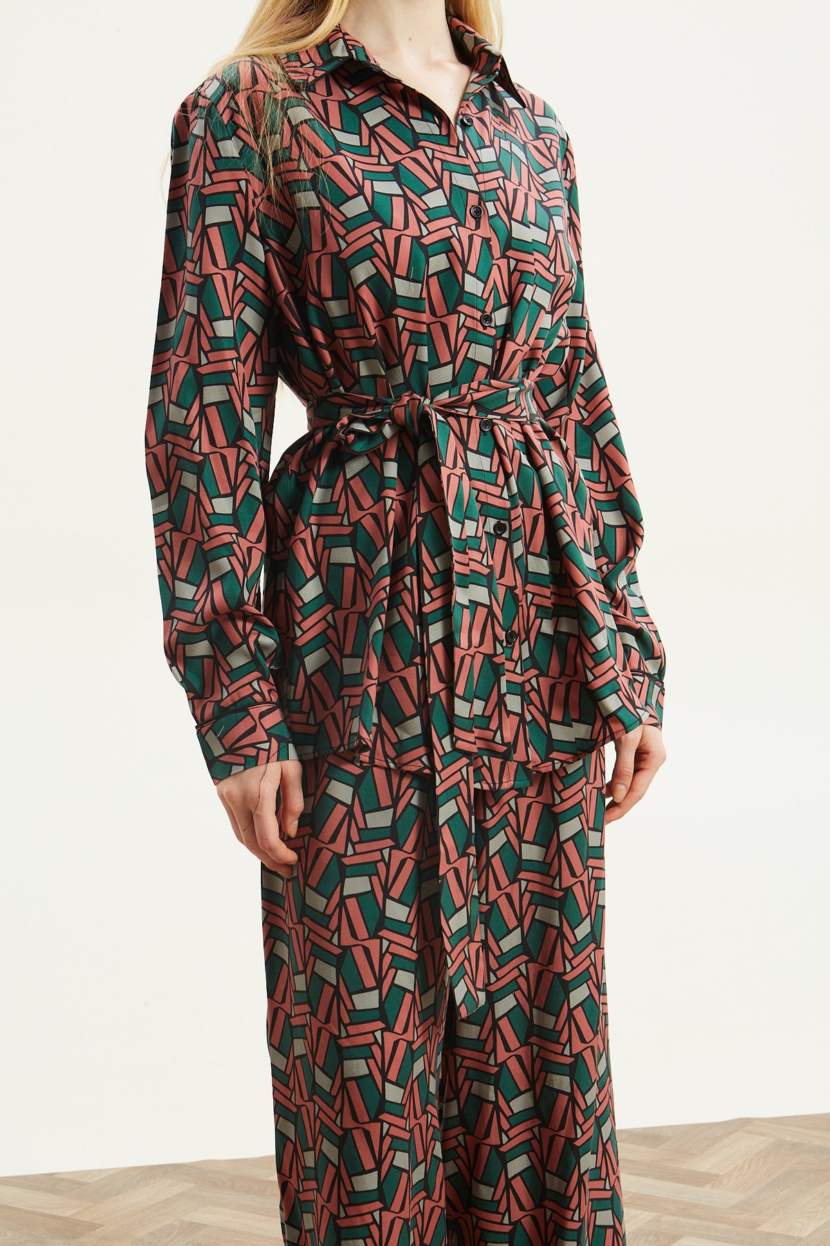 Amora printed shirt
