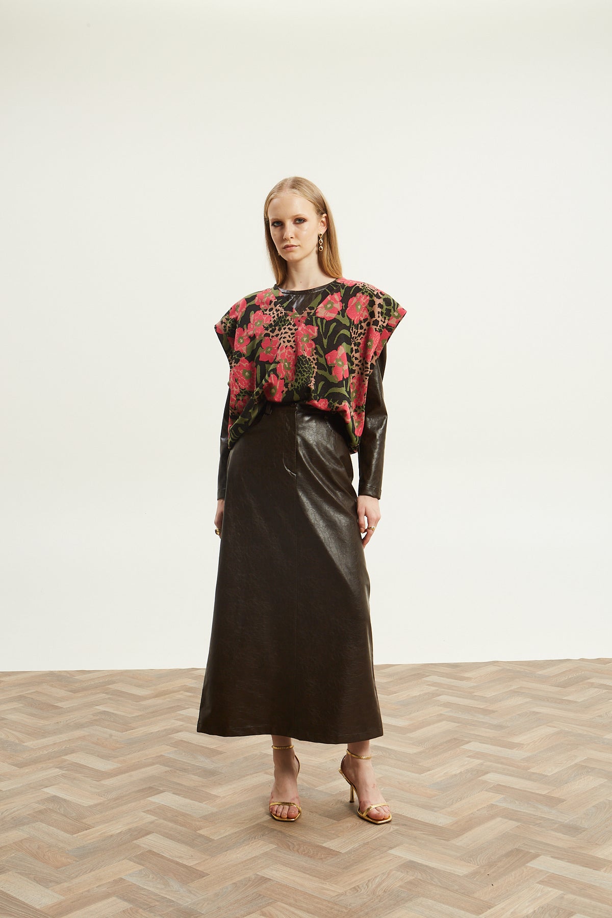 Lorelai floral knitted vest