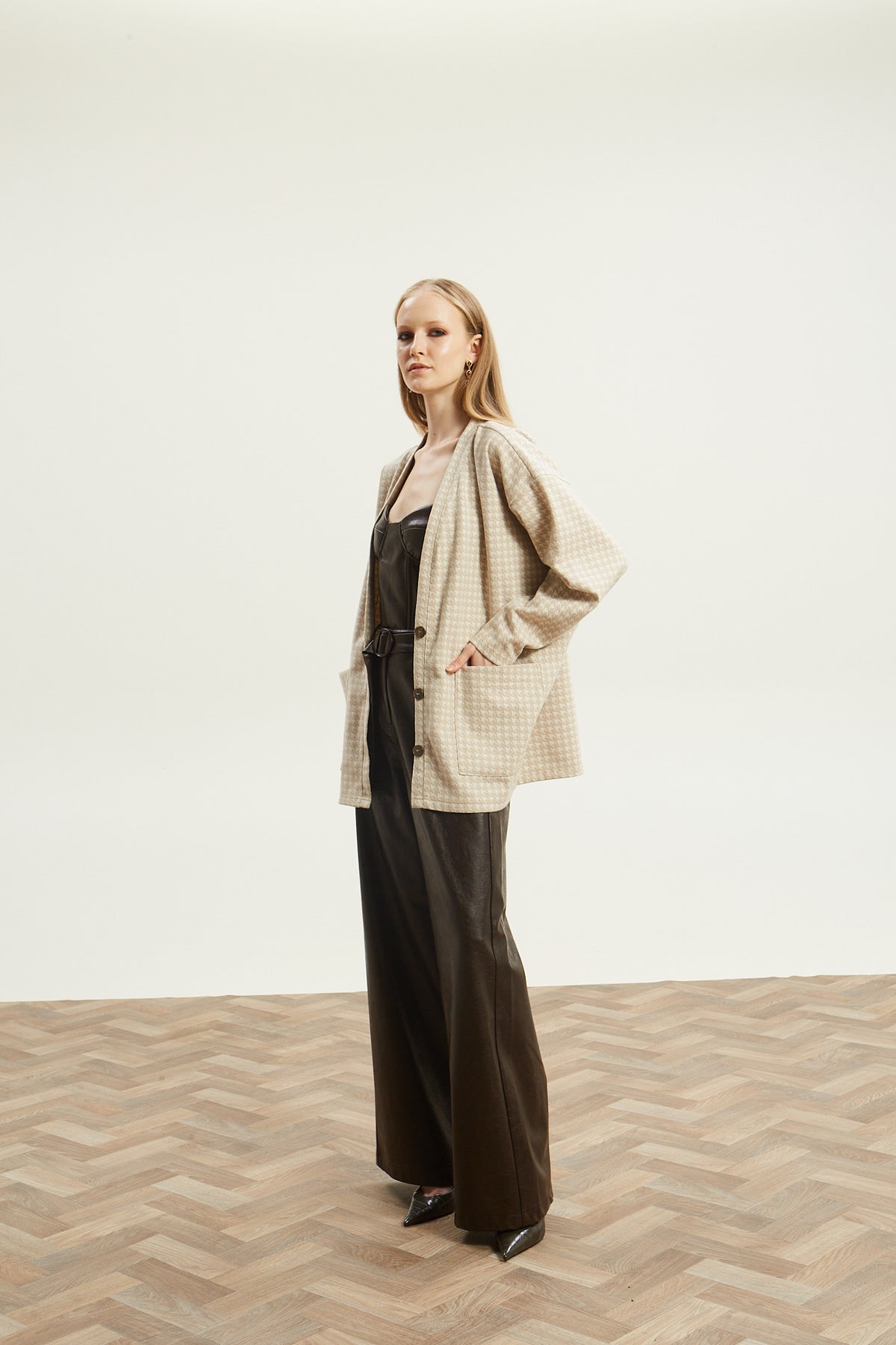 Leslie pied de poule beige cardigan