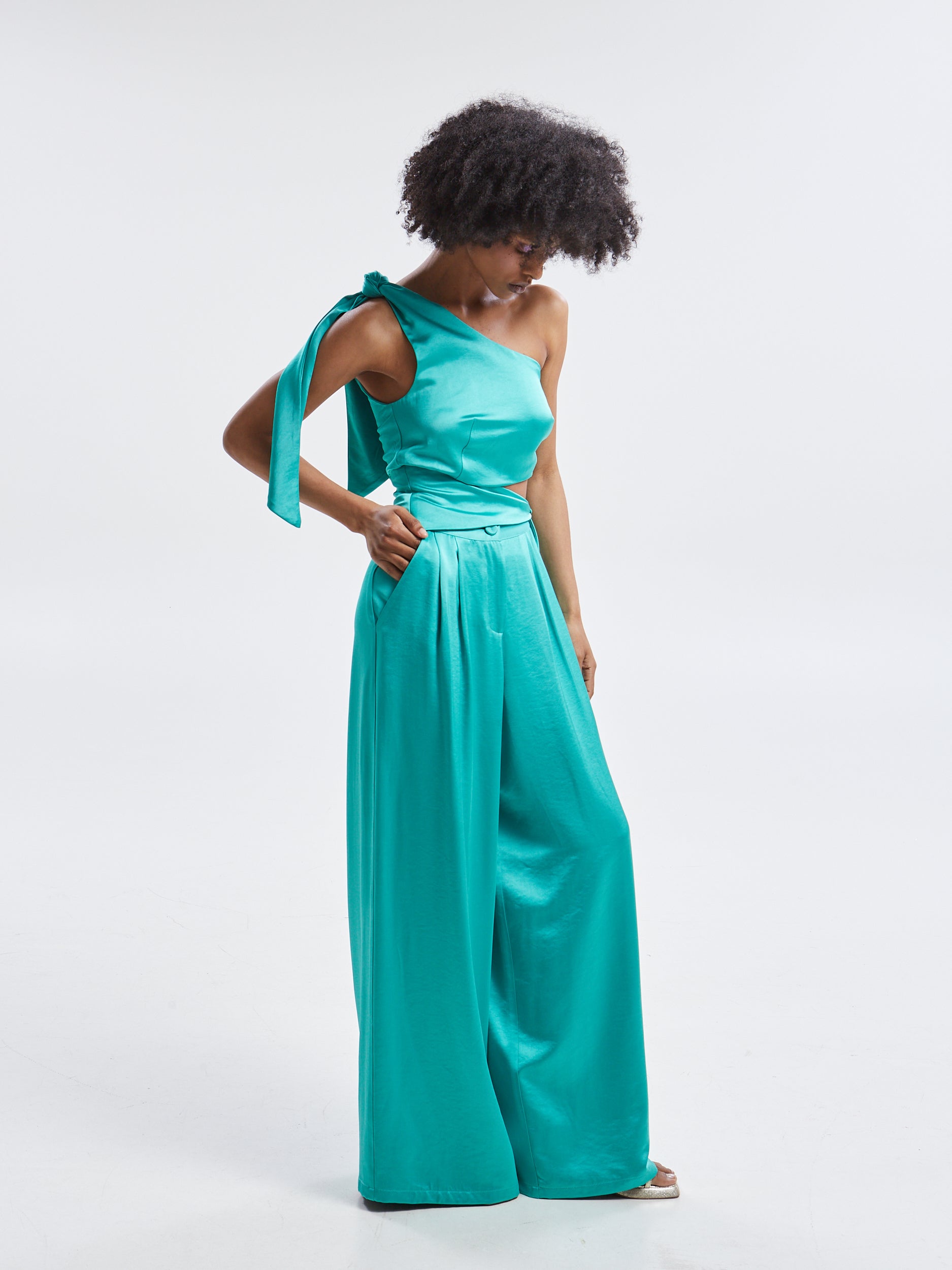 Noelia satin green pants