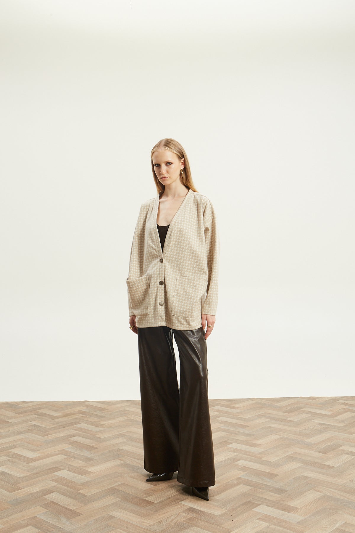 Leslie pied de poule beige cardigan