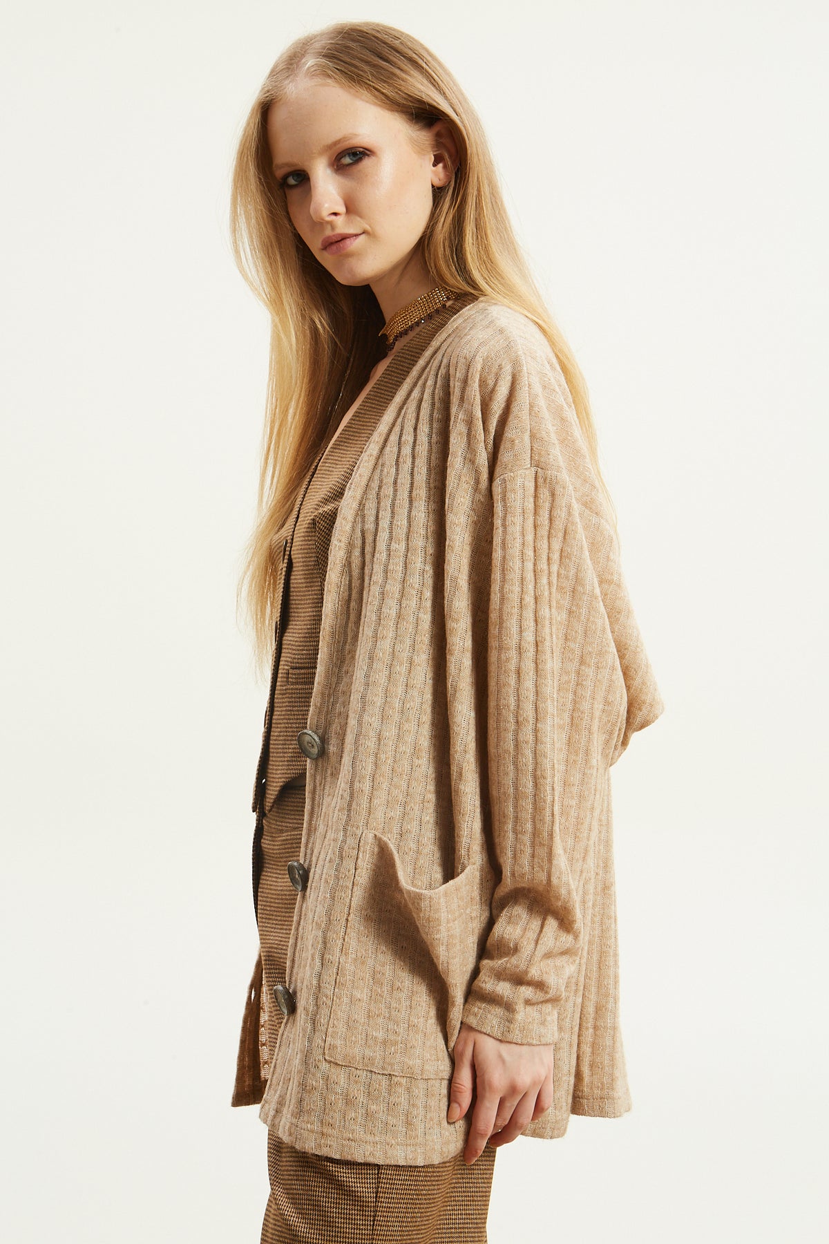 Celia knitted beige cardigan