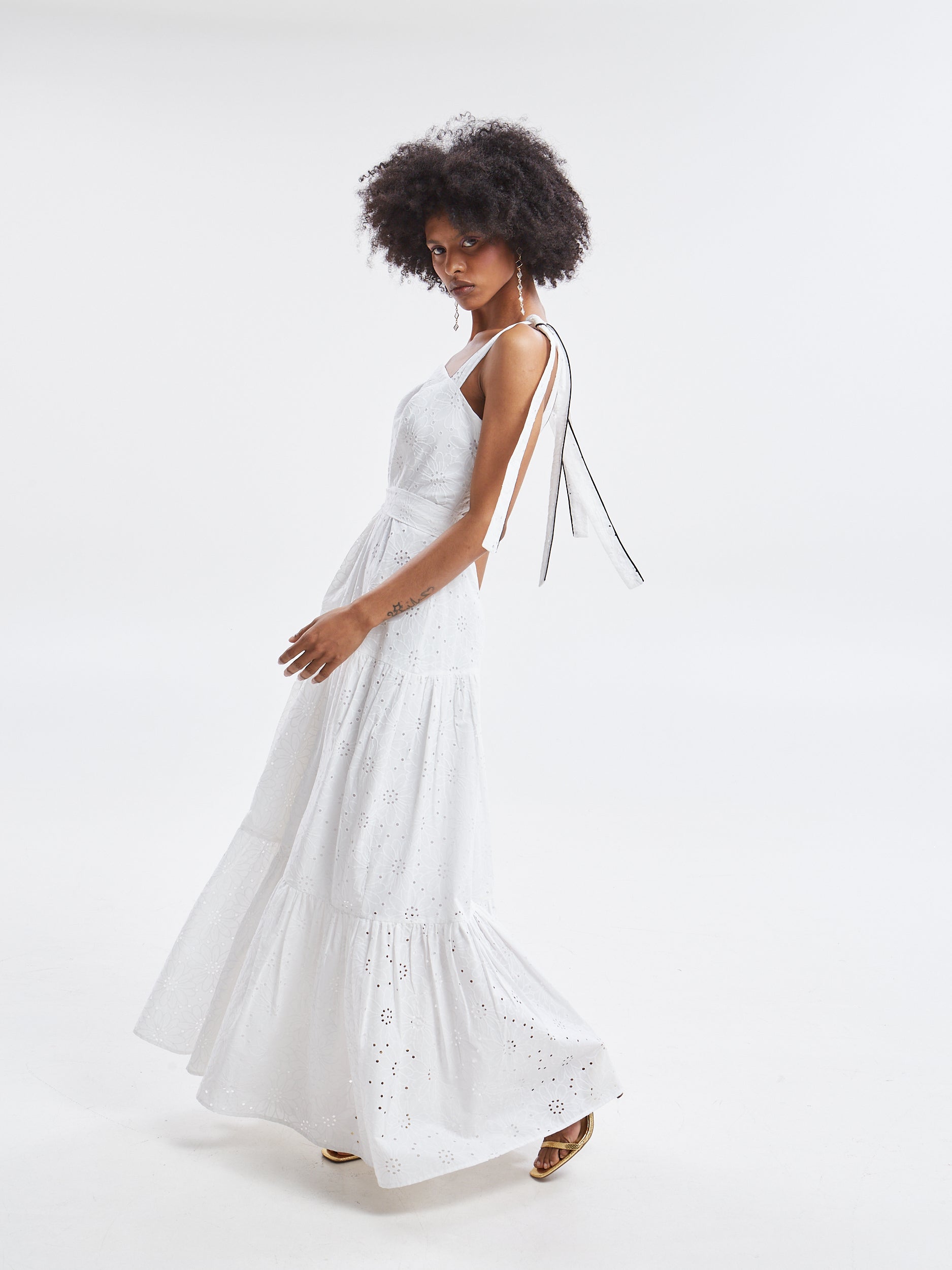 Aurelia broderie white dress