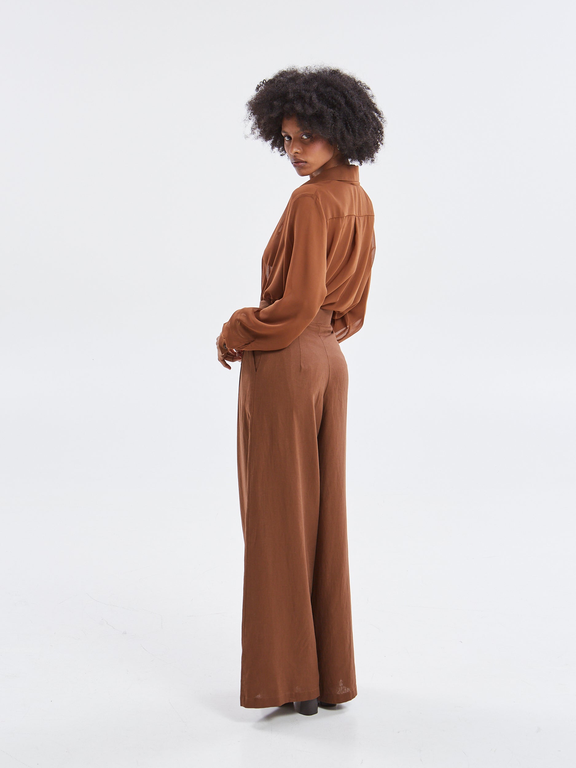 Maribel linen brown pants