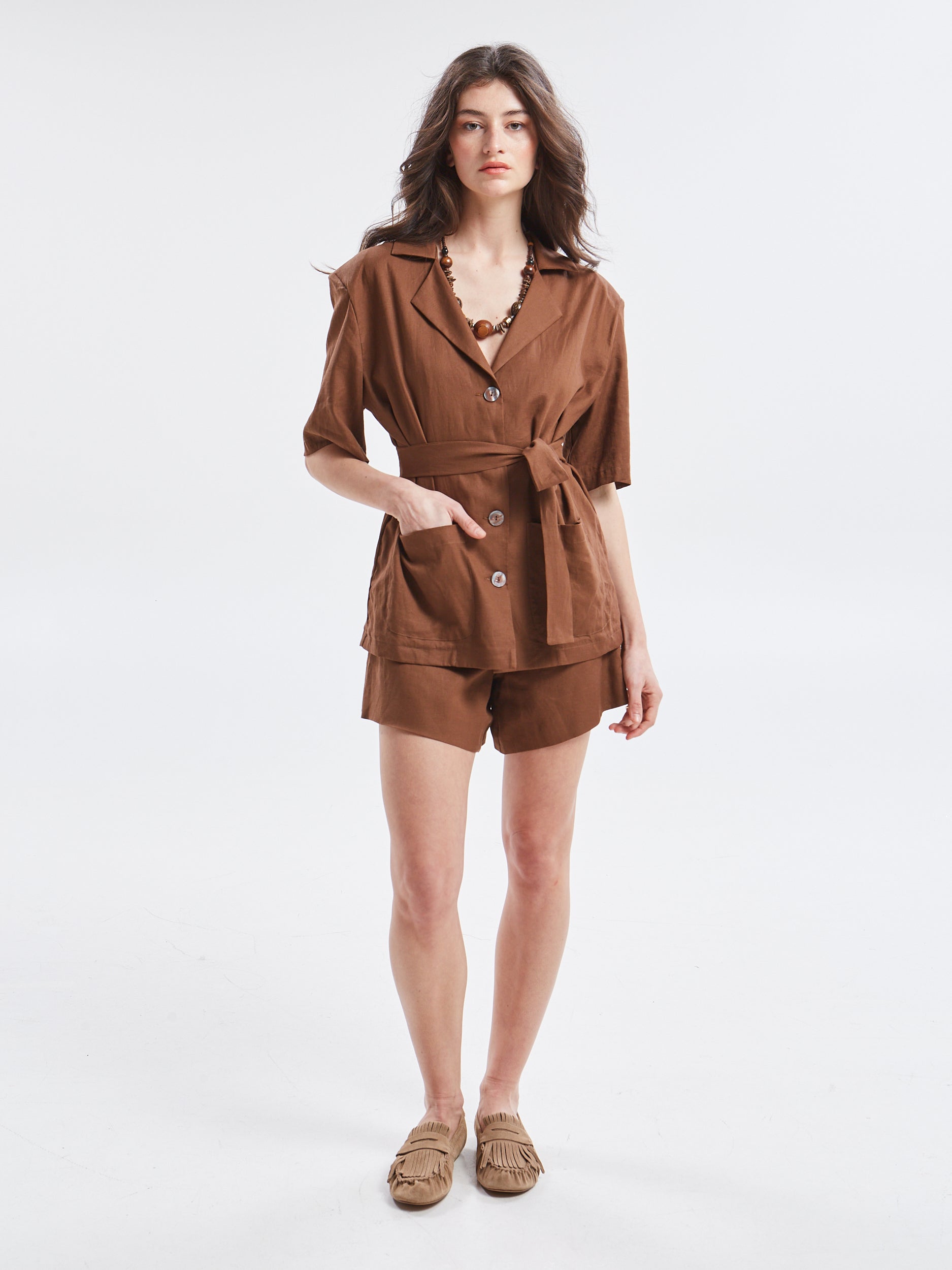Maribel linen brown shorts
