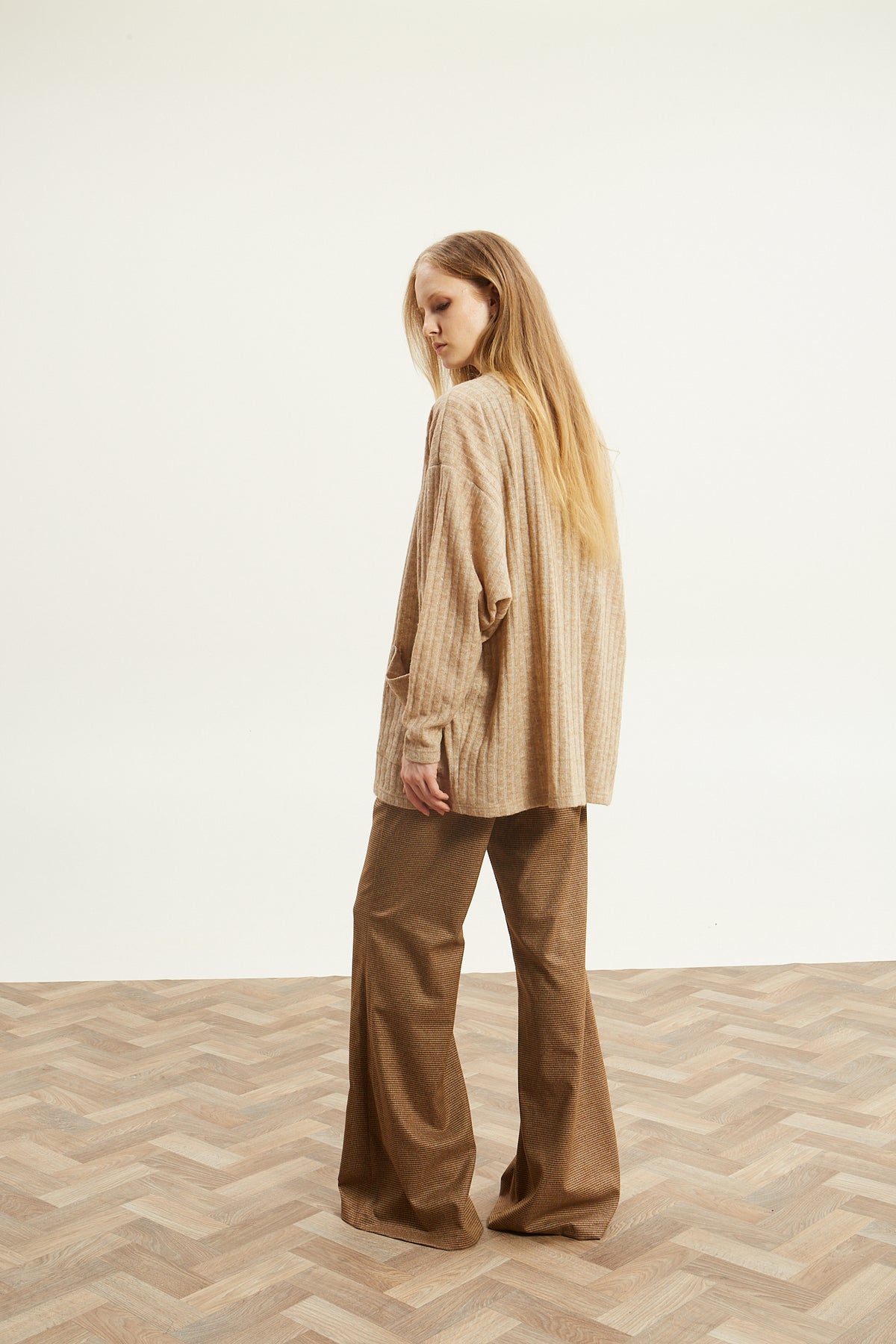 Celia knitted beige cardigan