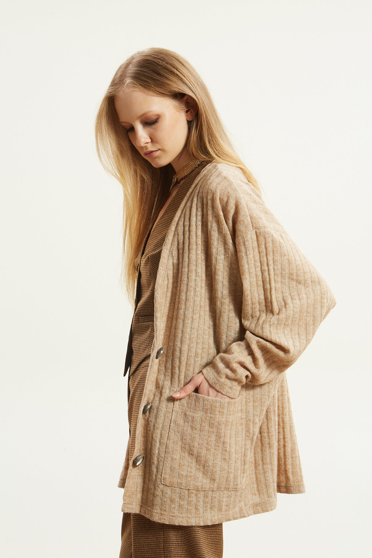 Celia knitted beige cardigan