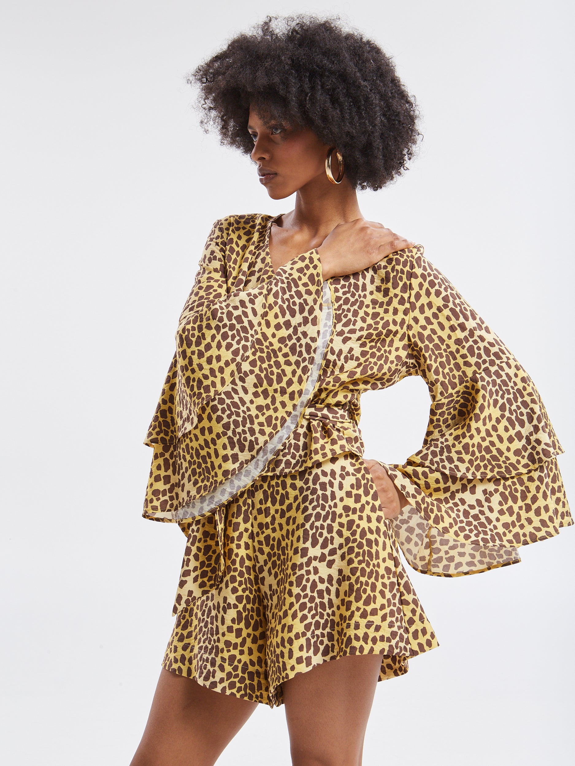 Leslie rayon leopard shorts