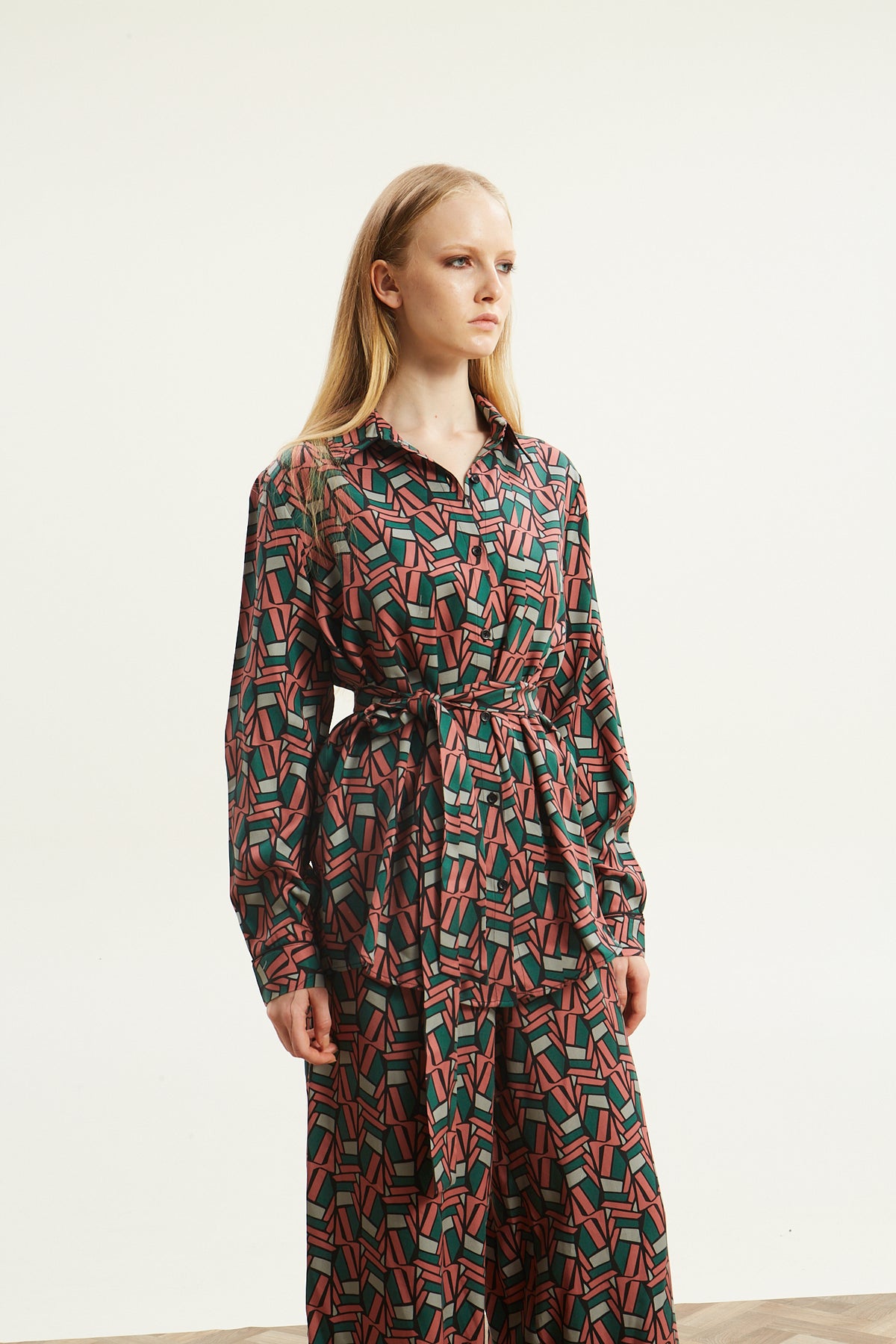 Amora printed shirt