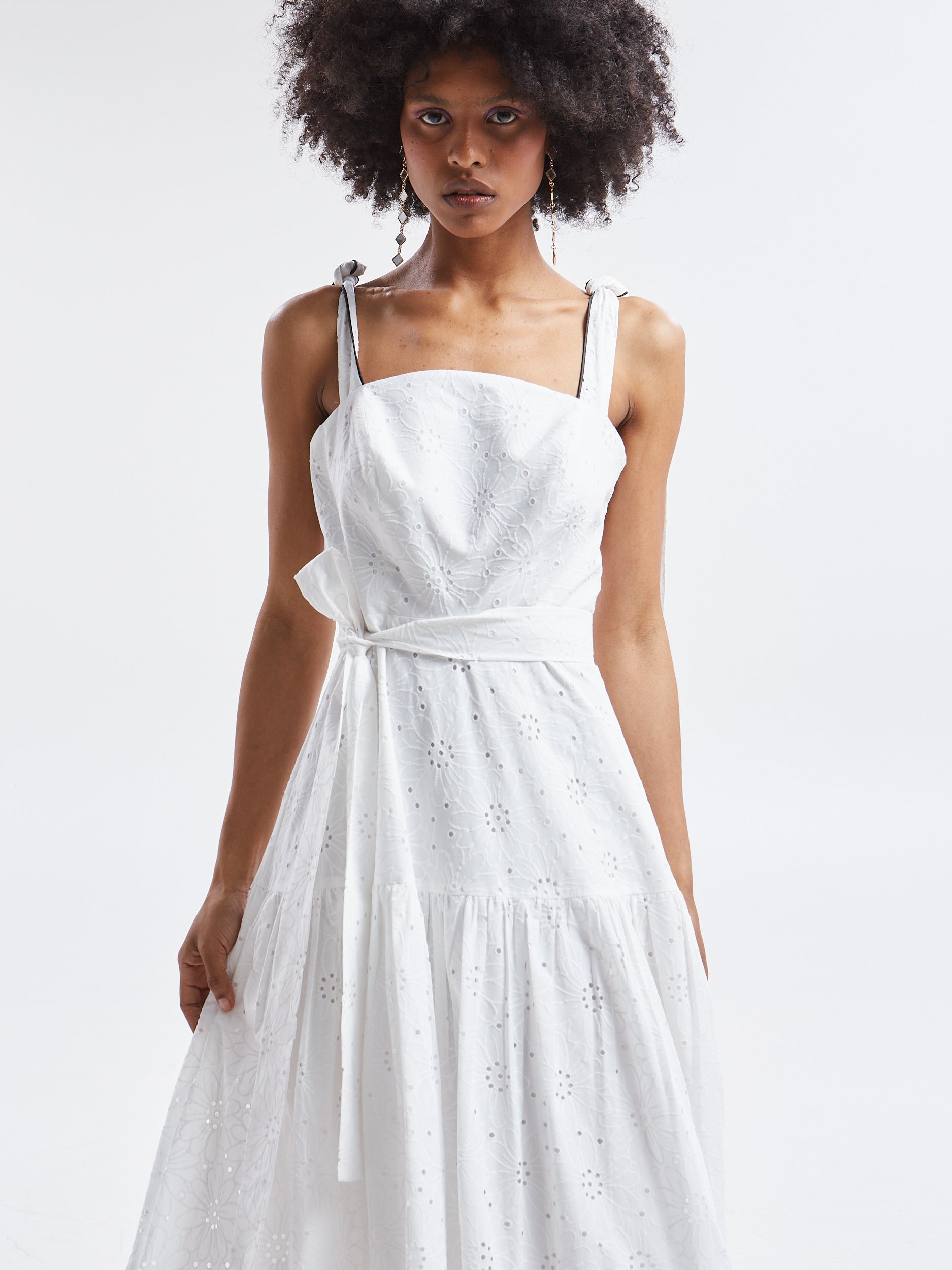 Aurelia broderie white dress