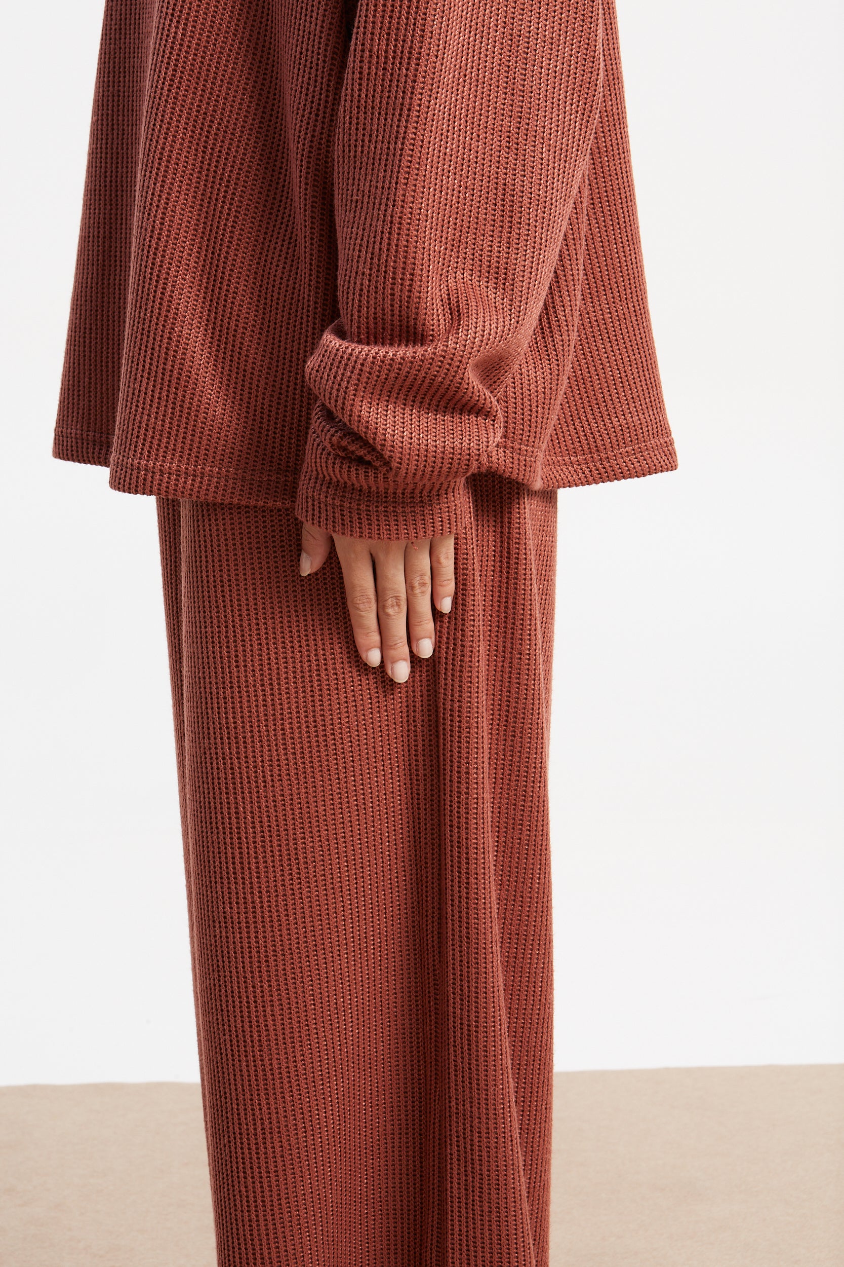 Dorothy knitted dusty pink pants