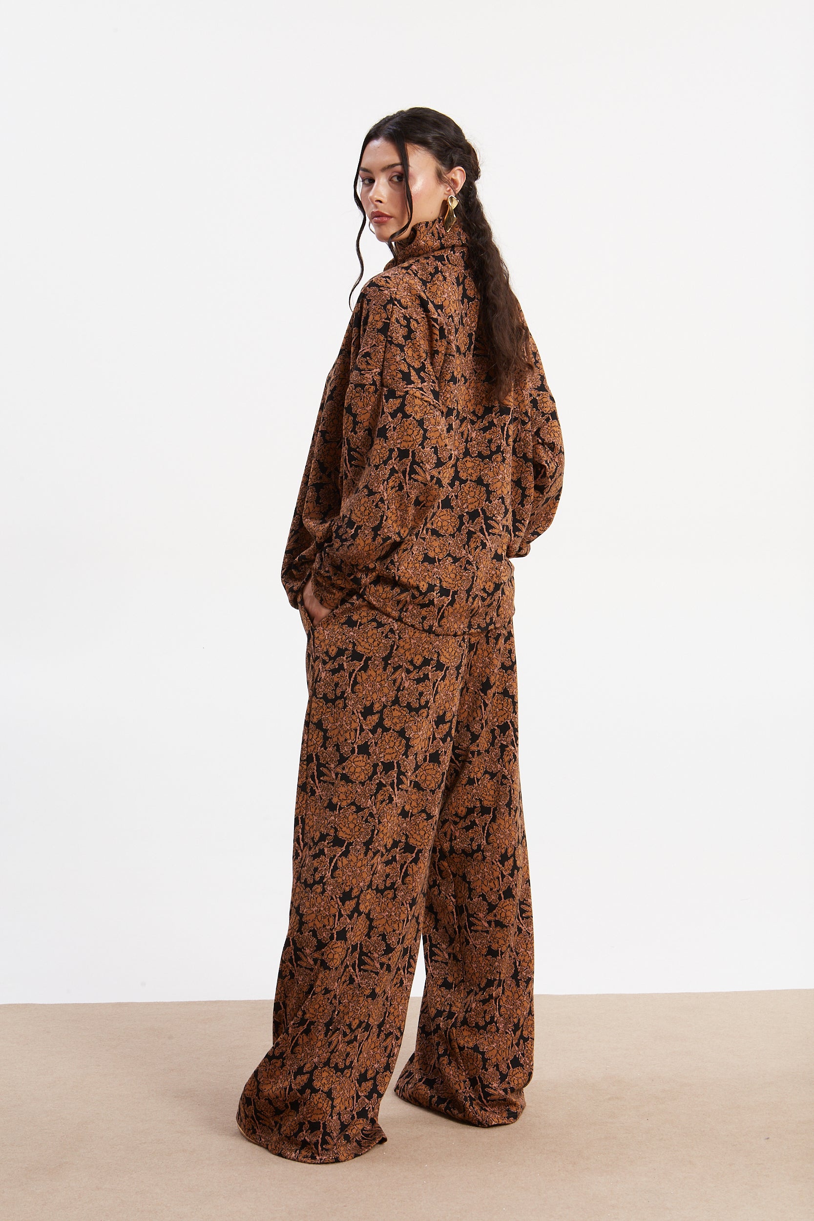 Maeve floral brown pants