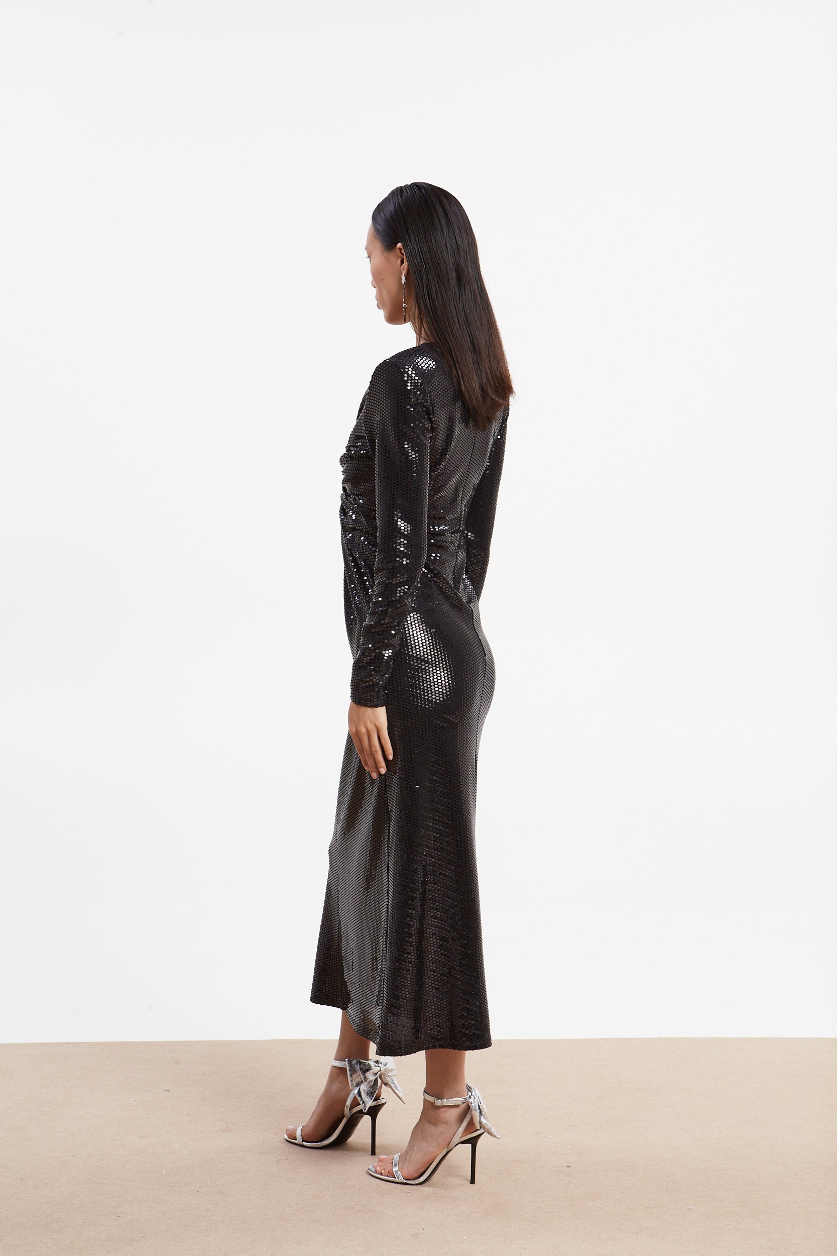 Alessia shiny black dress