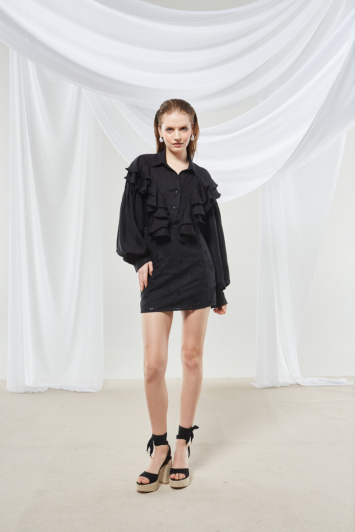 Aster broderie mini black skirt