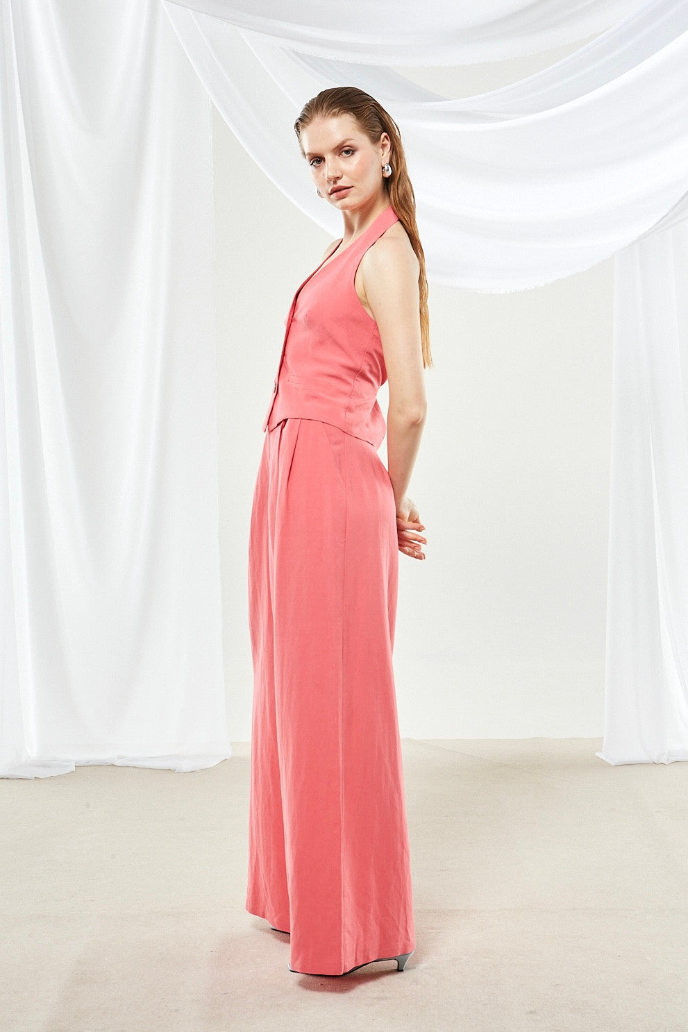 Senna coral pink vest