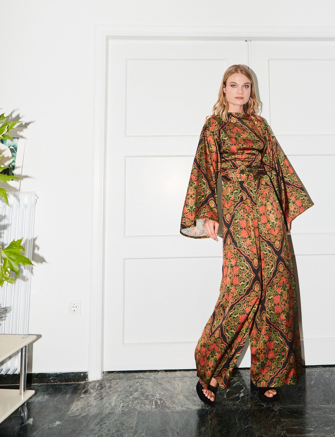 Calliope satin printed wide pants