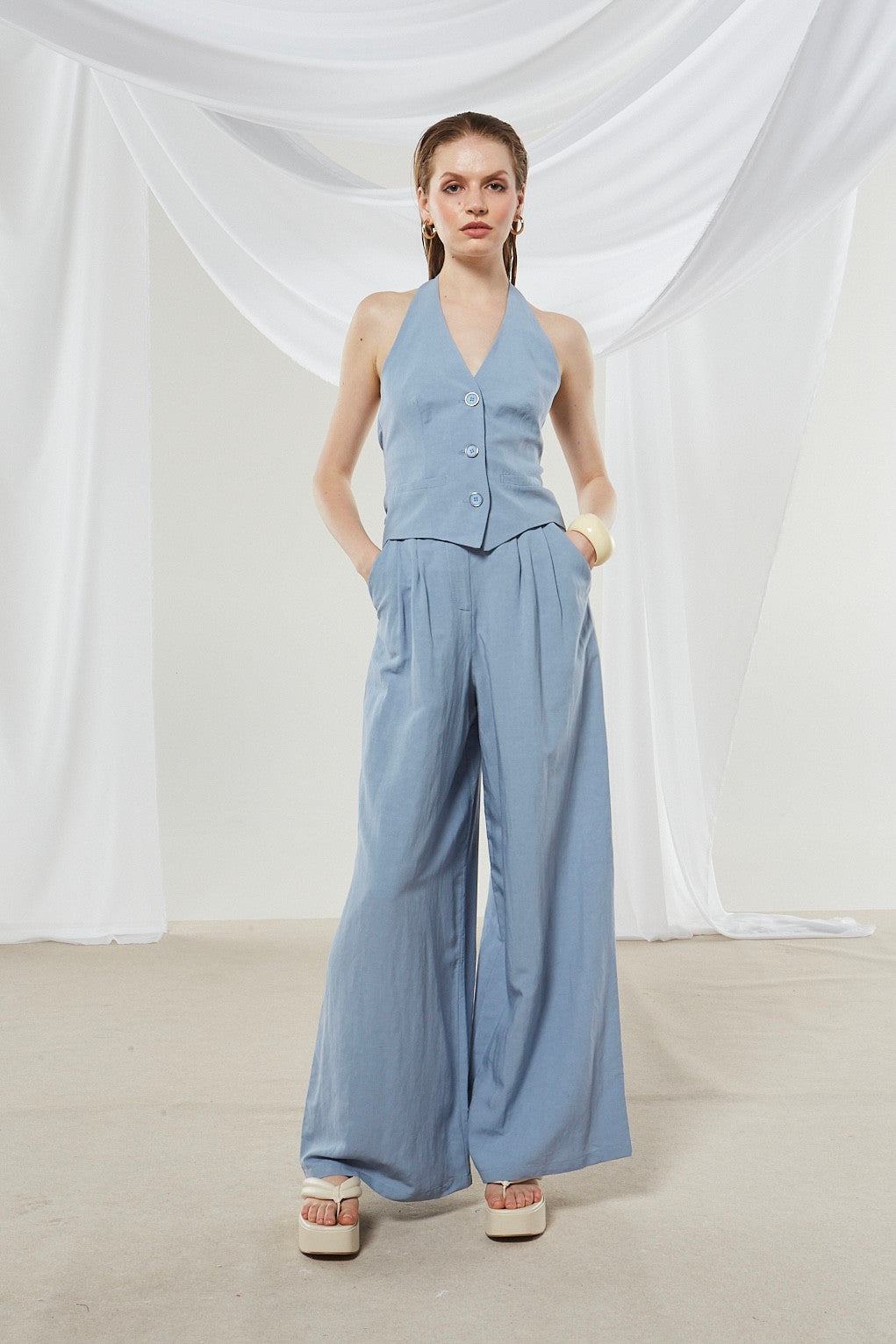 Senna ciel vest