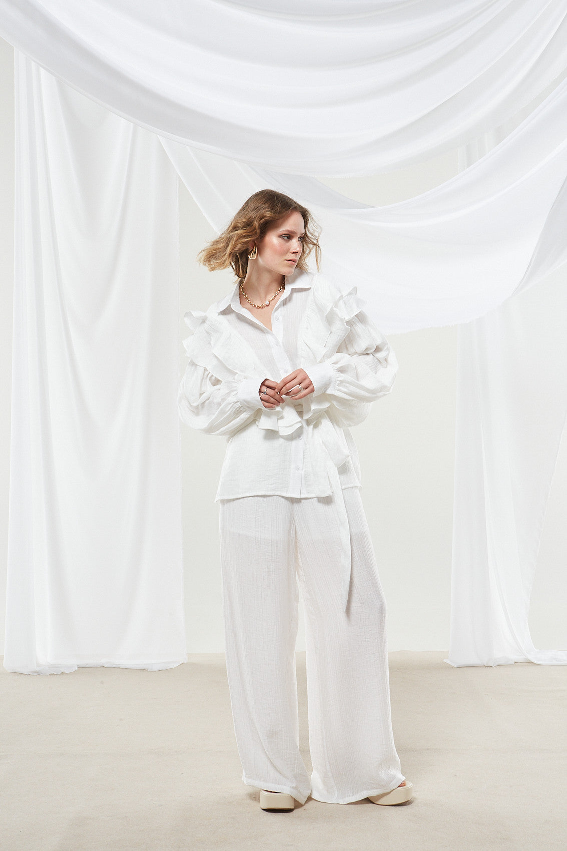 Margot white pants